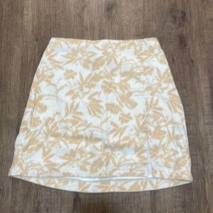Linen mini skirt